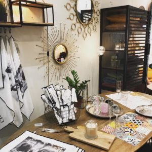 Le showroom Chez Nous à Arles - objets déco, petit mobilier et arts de la table